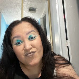 Meet your Posher, Sarimar